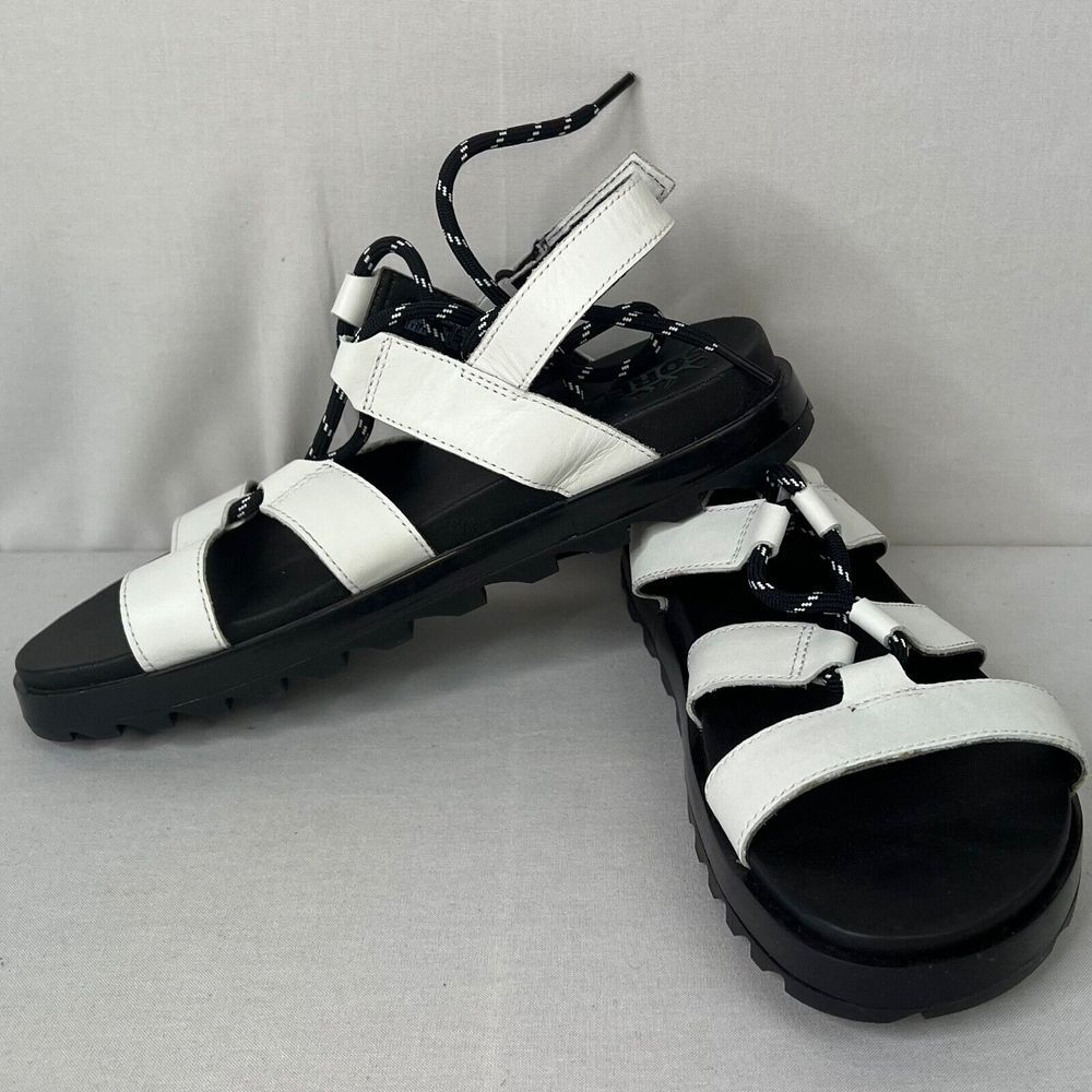 Sorel Hiking Sandals Womens Sz 8.5 White Roaming Leather Lace Up Gladiator Shoes